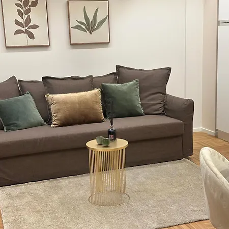 Apartament Morea 18 Elegant Independent *