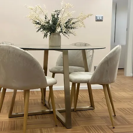 Morea 18 Elegant Independent Appartamento
