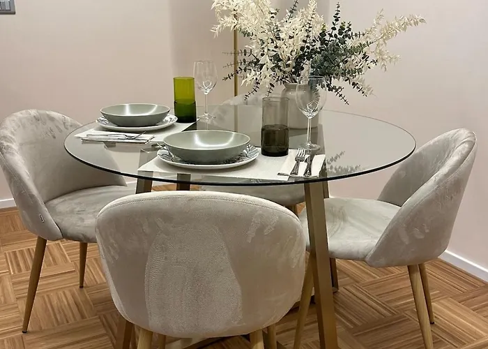Morea 18 Elegant Independent Appartement Bari